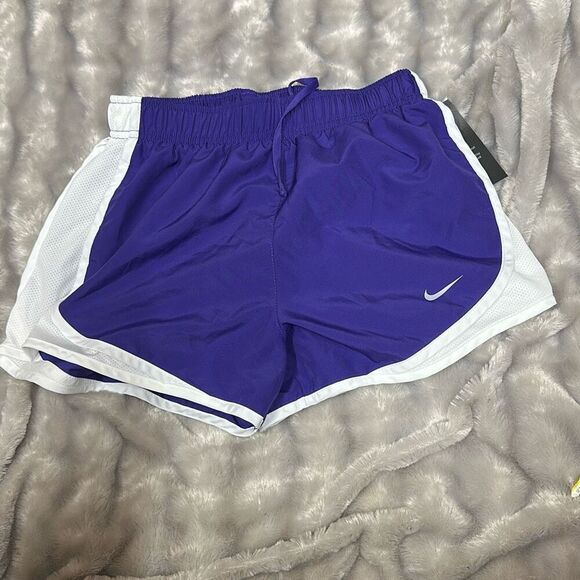 Nike Women's Dri-fit Solid Tempo Running Shorts Size XS - Picture 2 of 3